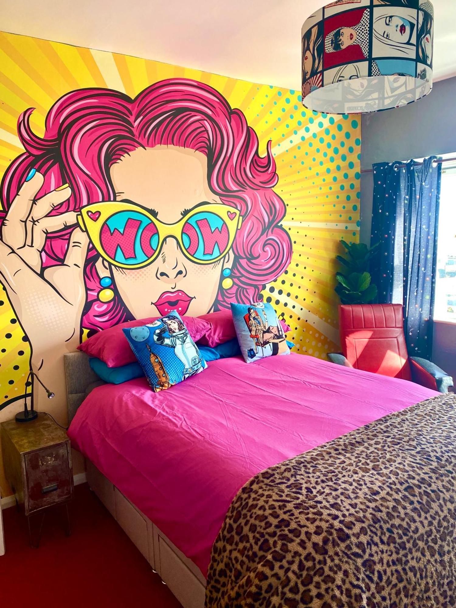 Pop Art Pad Heart Of Old Town With Parking! Apartment Hastings Exterior foto